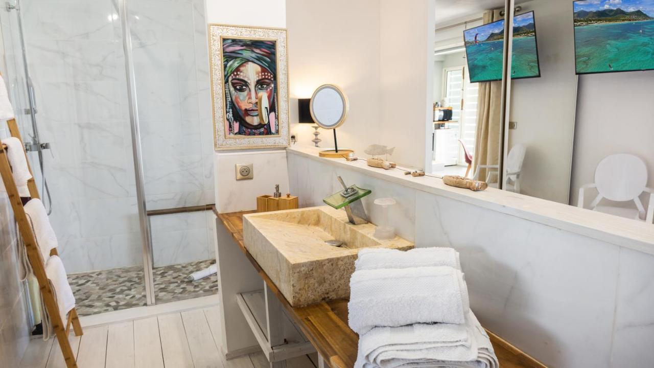 Official Page "Residence Bleu Marine" - Sea View Apartments & Studios - Saint-Martin French Side 그랜드케이스 외부 사진