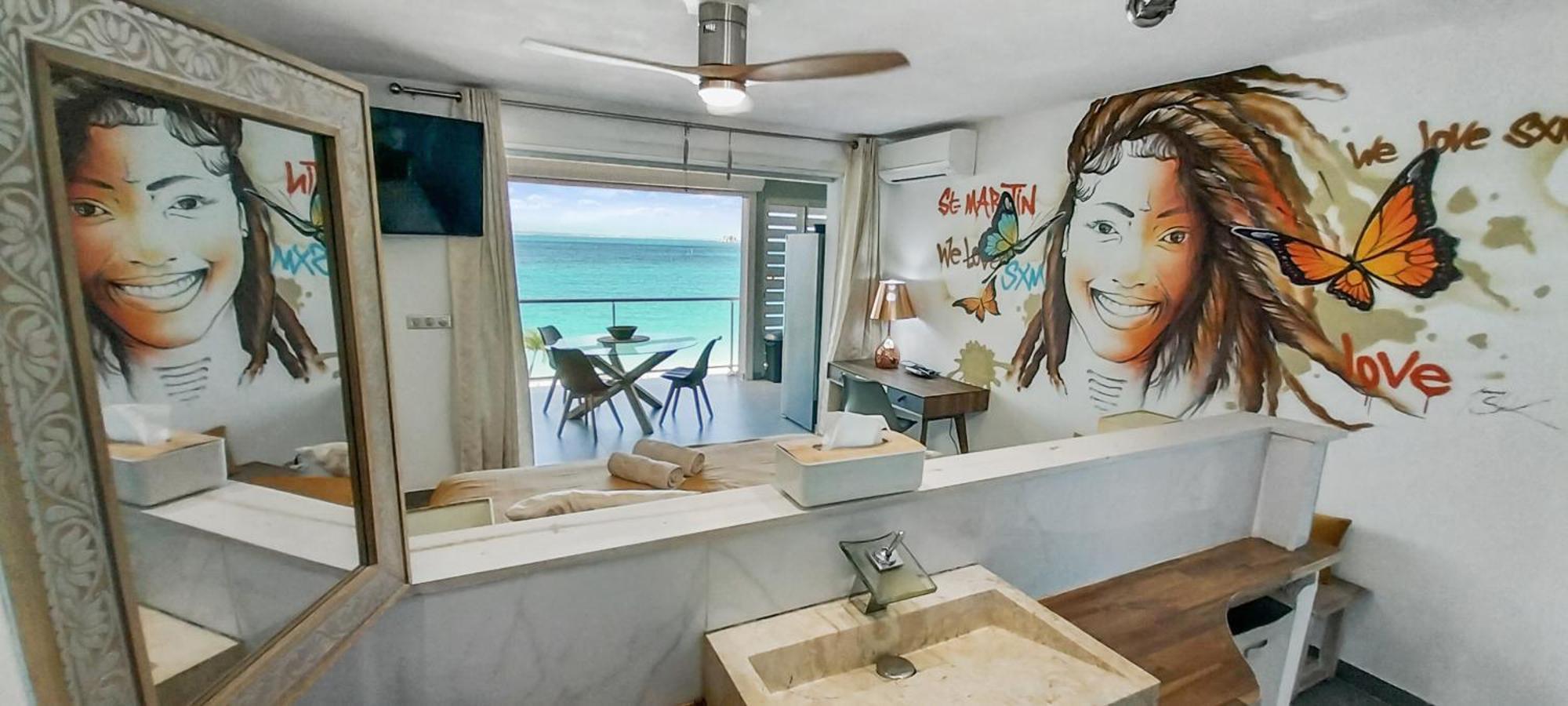 Official Page "Residence Bleu Marine" - Sea View Apartments & Studios - Saint-Martin French Side 그랜드케이스 외부 사진