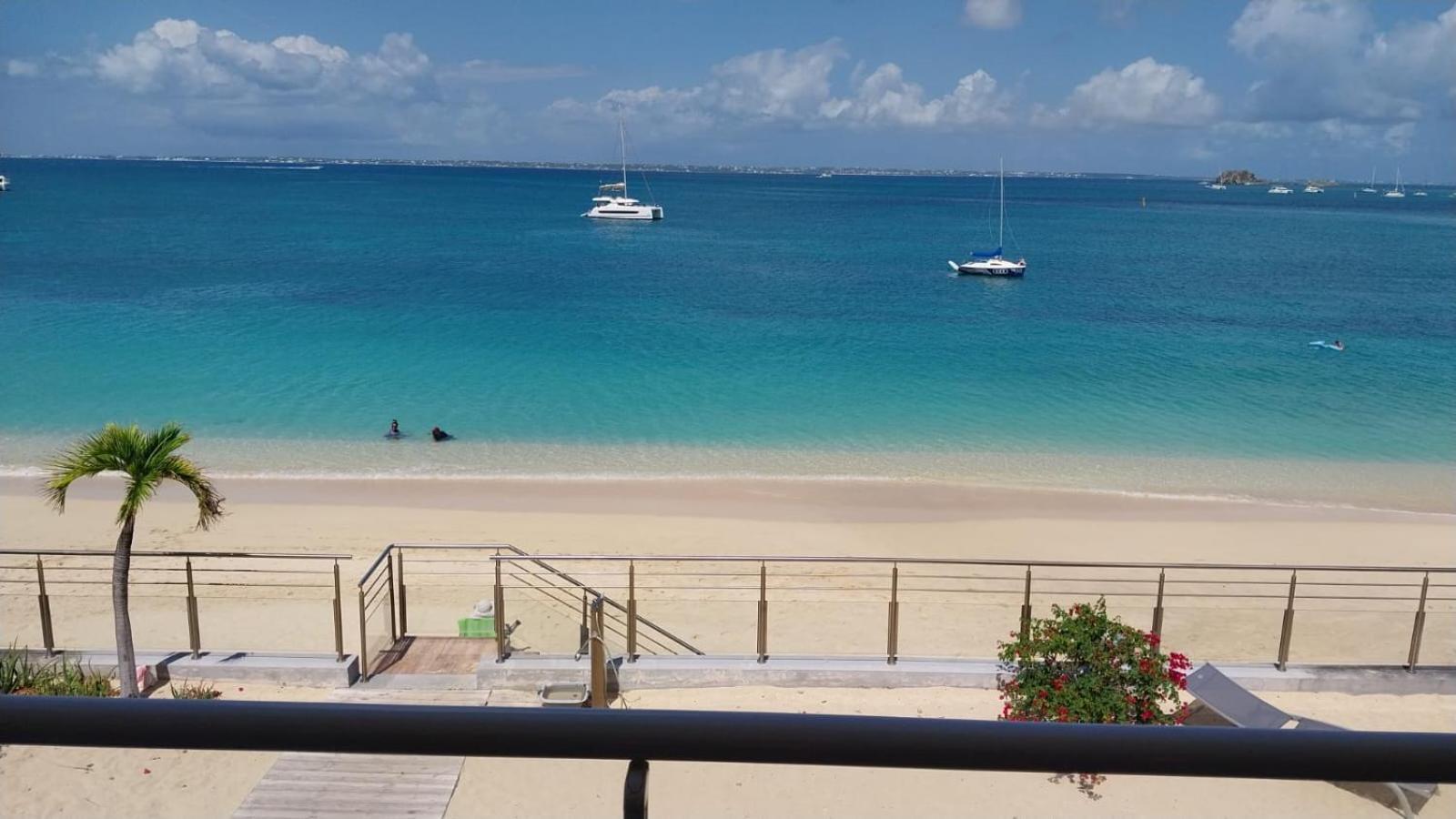 Official Page "Residence Bleu Marine" - Sea View Apartments & Studios - Saint-Martin French Side 그랜드케이스 외부 사진