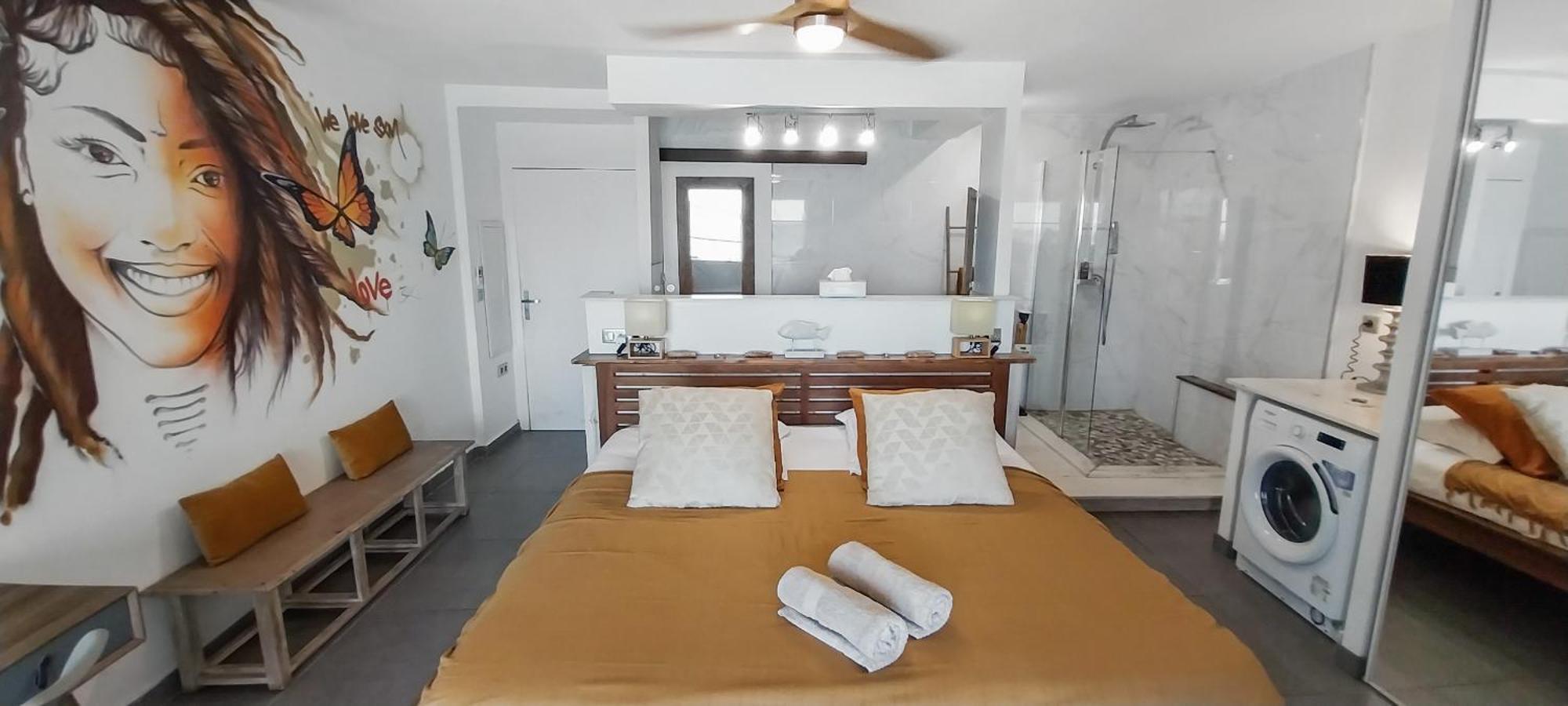 Official Page "Residence Bleu Marine" - Sea View Apartments & Studios - Saint-Martin French Side 그랜드케이스 외부 사진