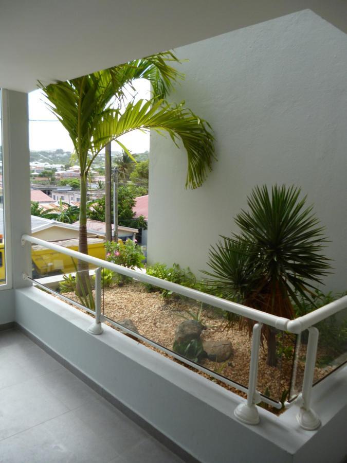 Official Page "Residence Bleu Marine" - Sea View Apartments & Studios - Saint-Martin French Side 그랜드케이스 외부 사진